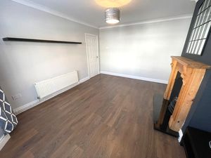 Knowle Close Great Sutton